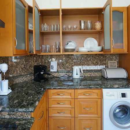 Unforgettable Family Escape - Cliffside Villa With Panoramic Sea Views And Kid-Friendly Private Pool Pissouri Bagian luar foto